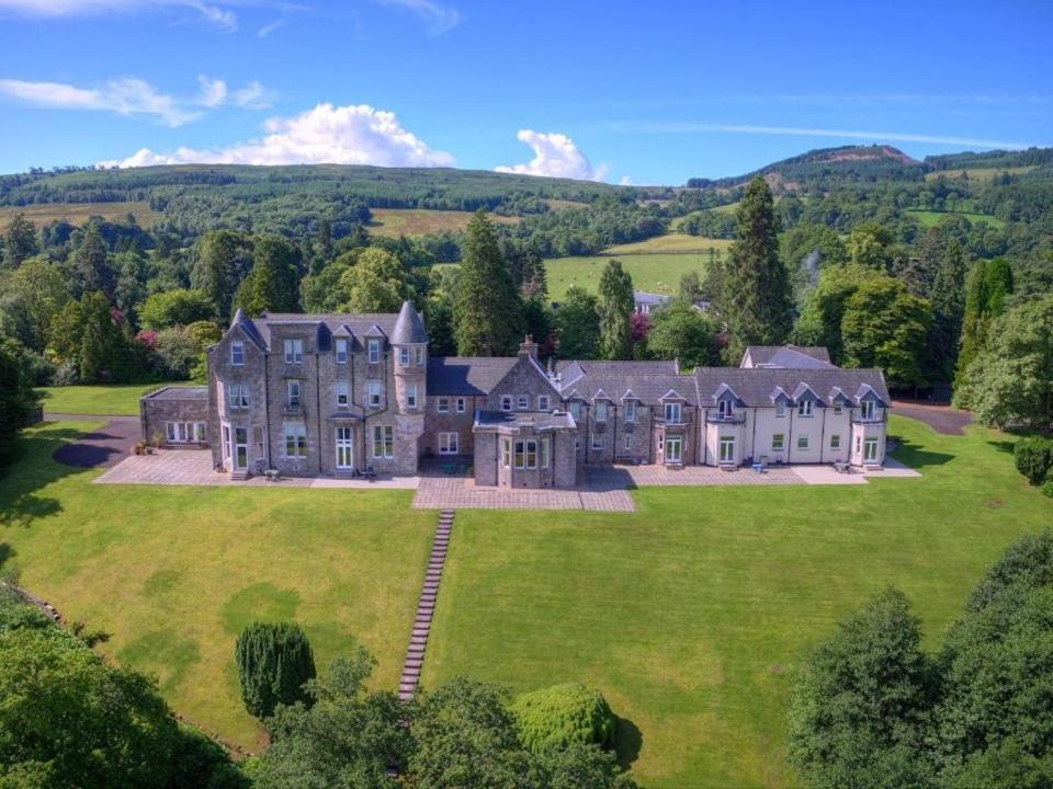 Lomond Castle Penthouse Διαμέρισμα Luss Εξωτερικό φωτογραφία