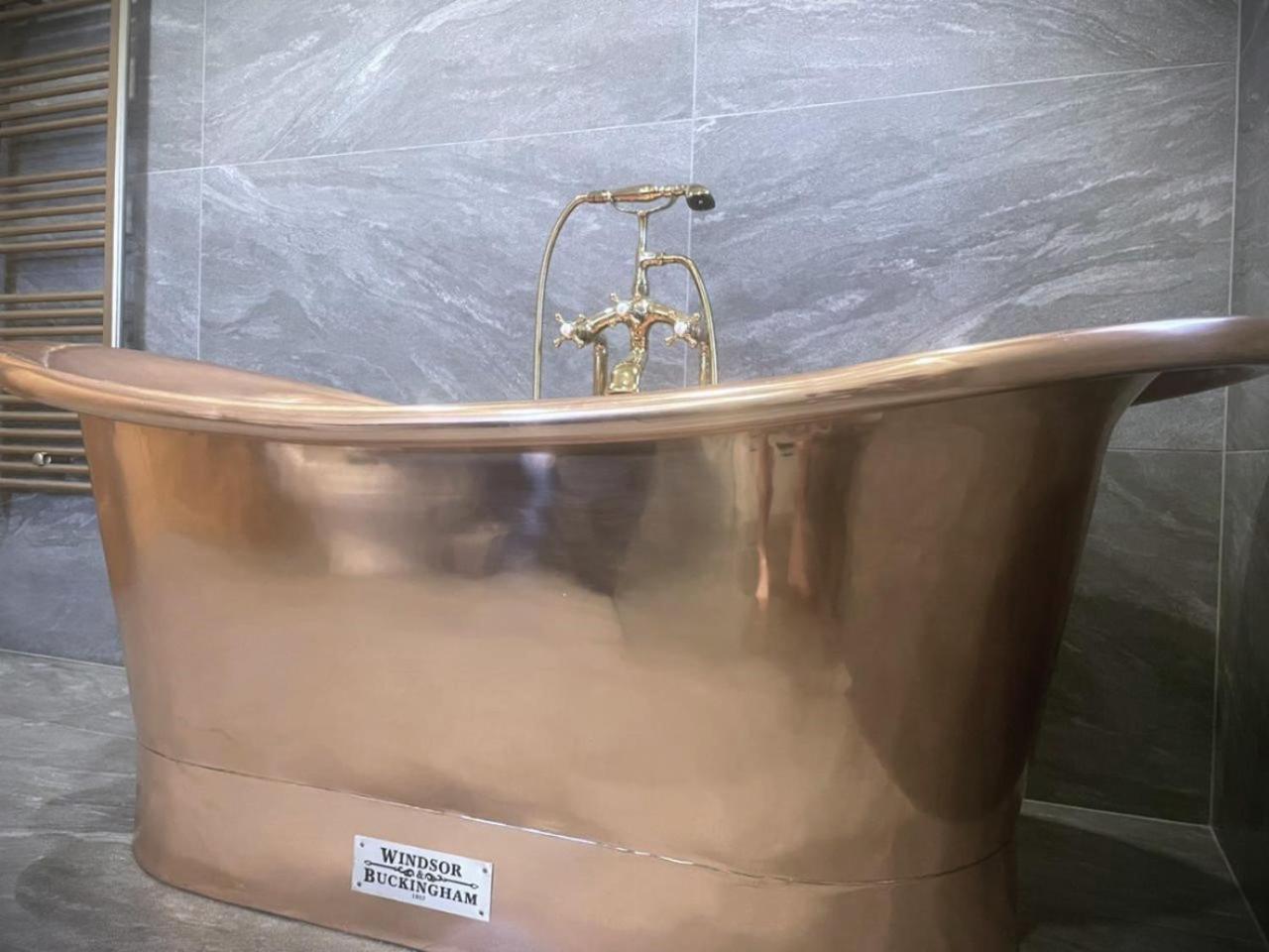 Lomond Castle Penthouse Διαμέρισμα Luss Εξωτερικό φωτογραφία